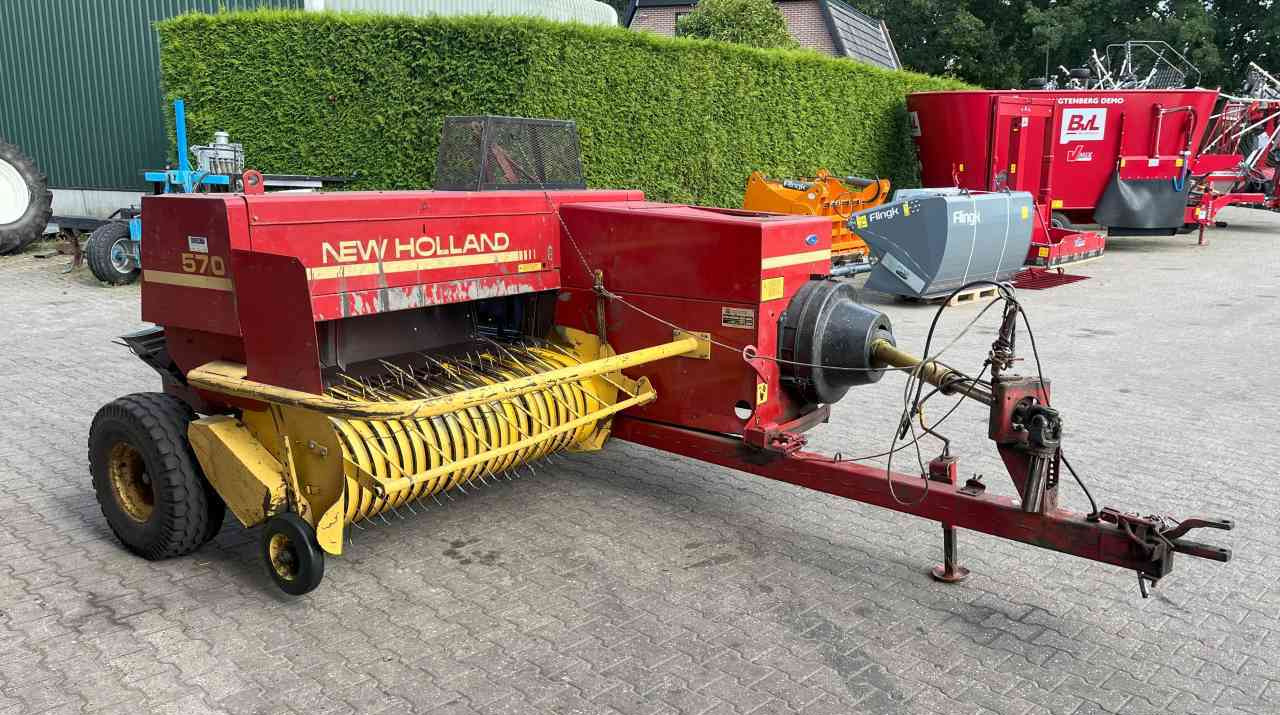 New Holland 570 Balepers pers pakkenperk weidebouwmachines - Máy đóng kiện vuông: hình 4 New Holland 570 Balepers pers pakkenperk weidebouwmachines - Máy đóng kiện vuông: hình 4