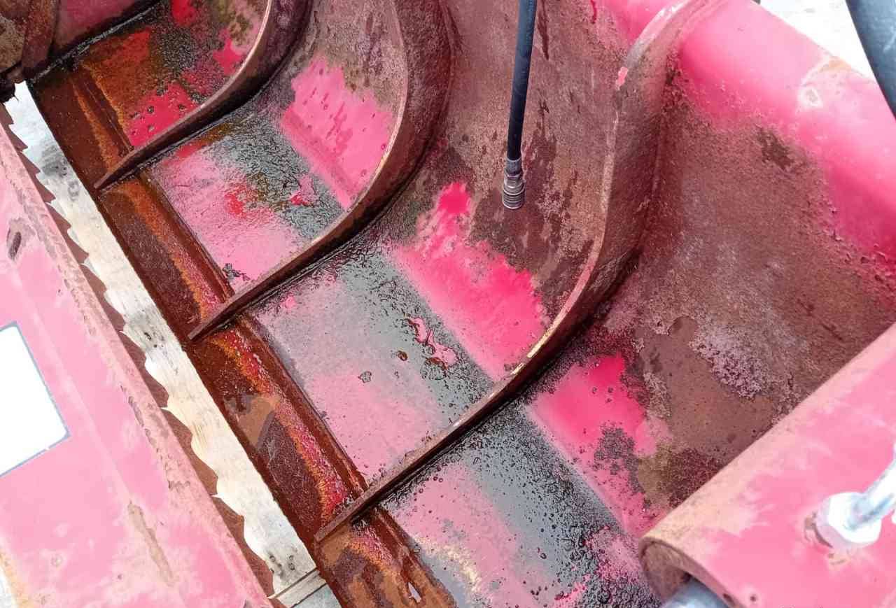 Redrock Allround 85-200 kuilhapper Volvo L30 aansl. voermachines - Trang thiết bị hầm chứa: hình 5 Redrock Allround 85-200 kuilhapper Volvo L30 aansl. voermachines - Trang thiết bị hầm chứa: hình 5