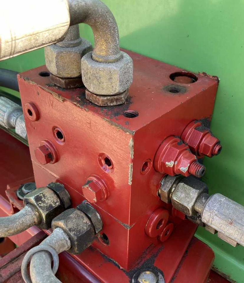 Strautmann Hydrofox HK3 kuilsnijder kuilvoersnijder U snijder voermachines - Trang thiết bị hầm chứa: hình 4 Strautmann Hydrofox HK3 kuilsnijder kuilvoersnijder U snijder voermachines - Trang thiết bị hầm chứa: hình 4