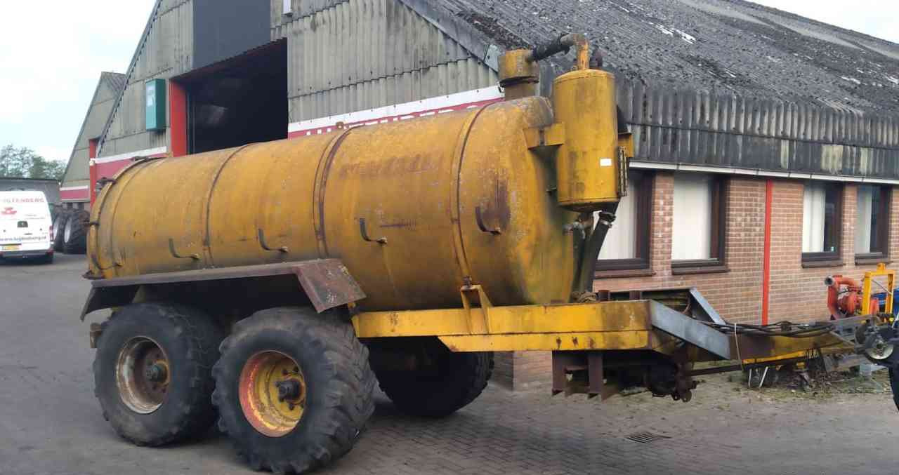 Veenhuis 8000 ltr. vacuümtank mestverwerking - Máy rải phân dạng lỏng: hình 2 Veenhuis 8000 ltr. vacuümtank mestverwerking - Máy rải phân dạng lỏng: hình 2