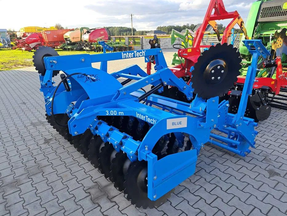 Agregat talerzowy INTER-TECH 2,7 3,0 4,0M hydropak - Bừa đĩa: hình 2 Agregat talerzowy INTER-TECH 2,7 3,0 4,0M hydropak - Bừa đĩa: hình 2