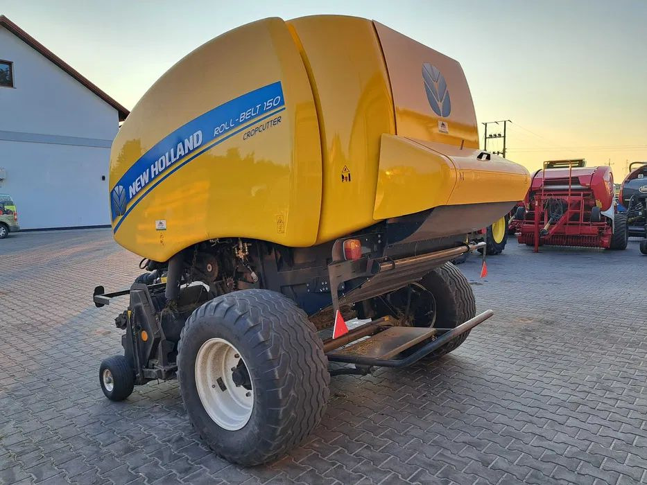 New Holland ROLL-BELT 150 cropcutter - Máy đóng kiện tròn: hình 4 New Holland ROLL-BELT 150 cropcutter - Máy đóng kiện tròn: hình 4