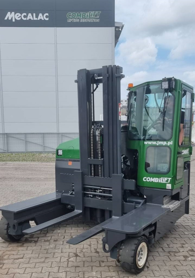 Combilift C 4000 MK4 DIESEL - Xe tải tiếp cận 4 hướng: hình 2 Combilift C 4000 MK4 DIESEL - Xe tải tiếp cận 4 hướng: hình 2