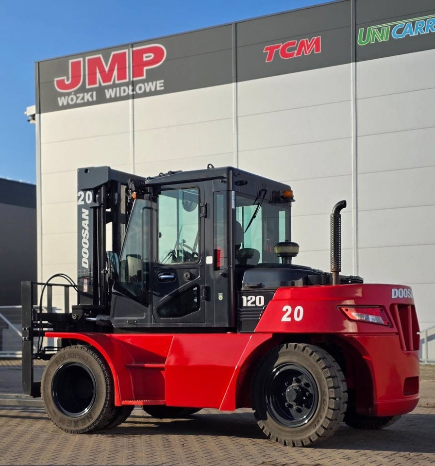 Doosan D90/120 S-7 - Xe nâng diesel: hình 4 Doosan D90/120 S-7 - Xe nâng diesel: hình 4