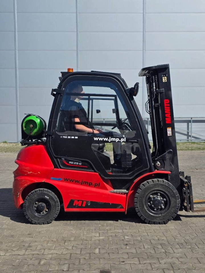Manitou MI 25 G - Xe nâng gas: hình 3 Manitou MI 25 G - Xe nâng gas: hình 3