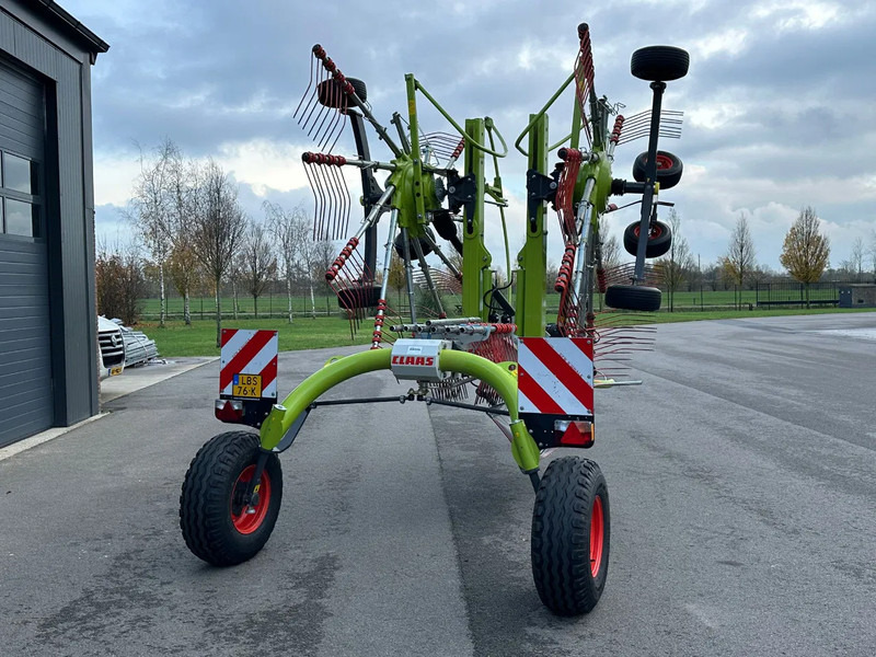 Claas Liner 2700 - Dàn trải/ Cào: hình 4 Claas Liner 2700 - Dàn trải/ Cào: hình 4