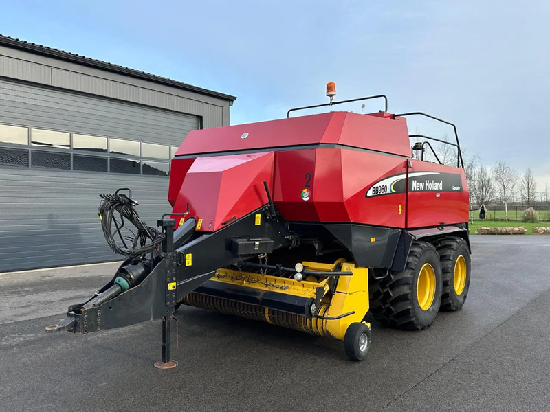 New Holland BB960A CropCutter - Máy móc nông nghiệp: hình 4 New Holland BB960A CropCutter - Máy móc nông nghiệp: hình 4