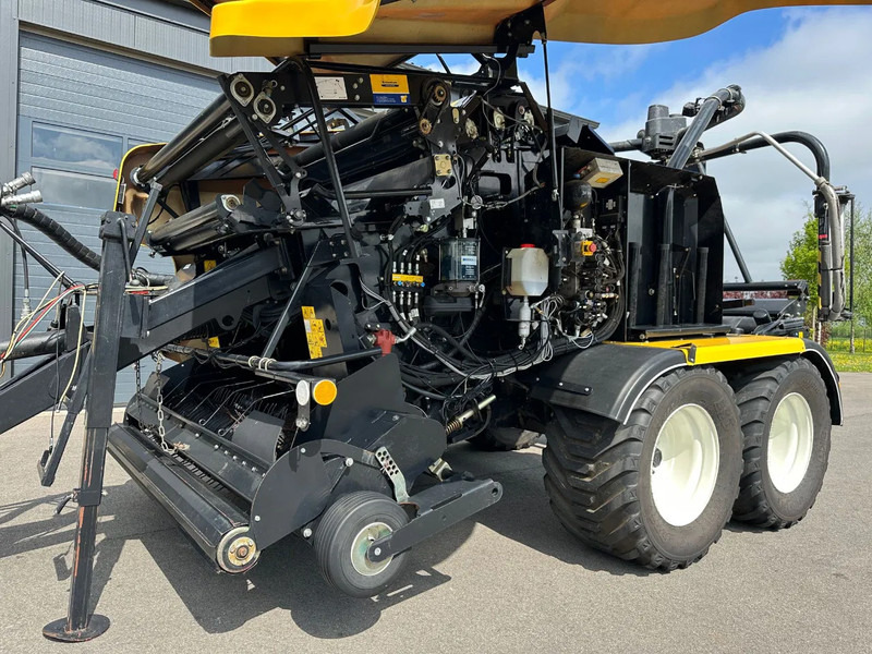 Máy móc nông nghiệp New Holland Rollbaler 135 Ultra: hình 15