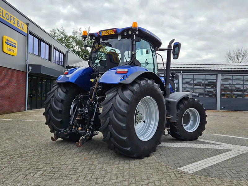 New Holland T7.230AC Autocommand - Máy cày: hình 3 New Holland T7.230AC Autocommand - Máy cày: hình 3