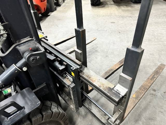 Kaup 2T 429 Multi vorkversteller met sideshift - Đính kèm cho Thiết bị xử lý vật liệu: hình 5 Kaup 2T 429 Multi vorkversteller met sideshift - Đính kèm cho Thiết bị xử lý vật liệu: hình 5