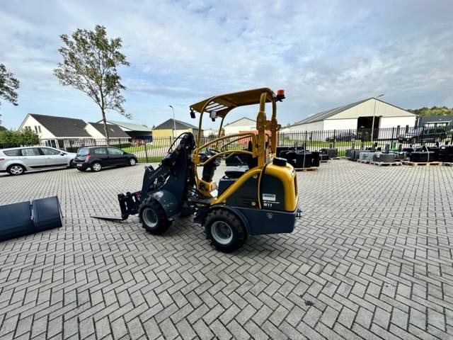 Máy xúc lật mini gấp khúc mới Eurotrac W11 Minishovel NEW!: hình 6