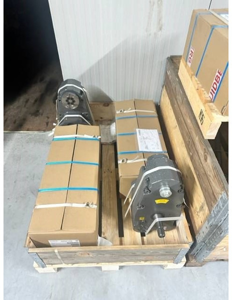 Valtra Zuidberg Front T4 en T5 T144-T255 - Phụ tùng cho Máy móc nông nghiệp: hình 4 Valtra Zuidberg Front T4 en T5 T144-T255 - Phụ tùng cho Máy móc nông nghiệp: hình 4