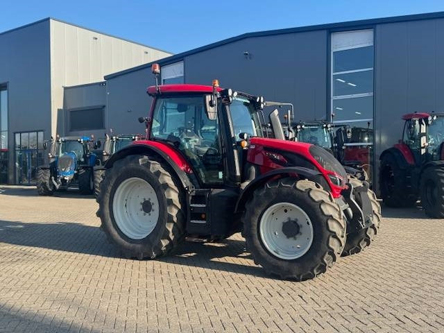 Valtra N134 Hitech - Máy cày: hình 4 Valtra N134 Hitech - Máy cày: hình 4
