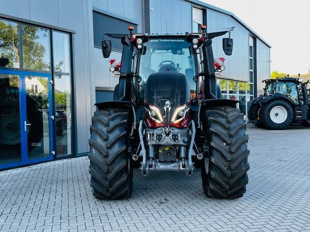 Valtra Q305 DEMO Super Compleet! - Máy cày: hình 5 Valtra Q305 DEMO Super Compleet! - Máy cày: hình 5