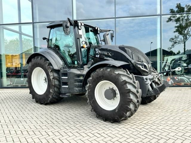 Valtra T235 Direct Smart Touch TWINTRAC! 745 HOURS - Máy cày: hình 3 Valtra T235 Direct Smart Touch TWINTRAC! 745 HOURS - Máy cày: hình 3
