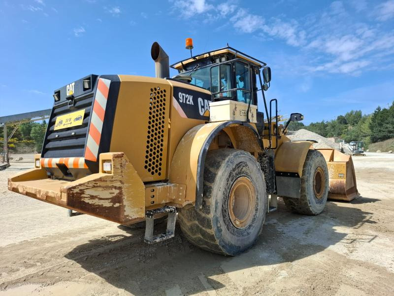 Caterpillar 972K - Máy xúc lật bánh lốp: hình 2 Caterpillar 972K - Máy xúc lật bánh lốp: hình 2
