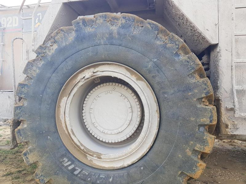 Máy xúc lật bánh lốp Caterpillar 992D: hình 21