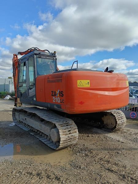 Hitachi ZX210LC-3 - Máy xúc bánh xích: hình 3 Hitachi ZX210LC-3 - Máy xúc bánh xích: hình 3