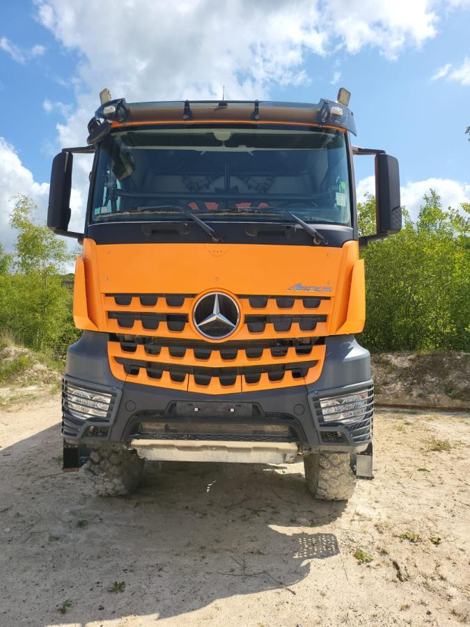 Mercedes Arocs - Xe ben: hình 3 Mercedes Arocs - Xe ben: hình 3