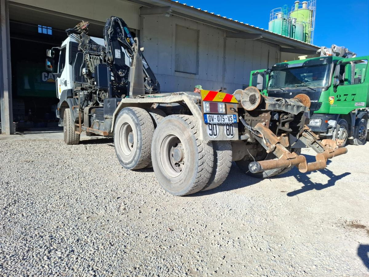 Renault 370 DXI - Xe tải nâng móc, Xe cẩu tự hành: hình 5 Renault 370 DXI - Xe tải nâng móc, Xe cẩu tự hành: hình 5