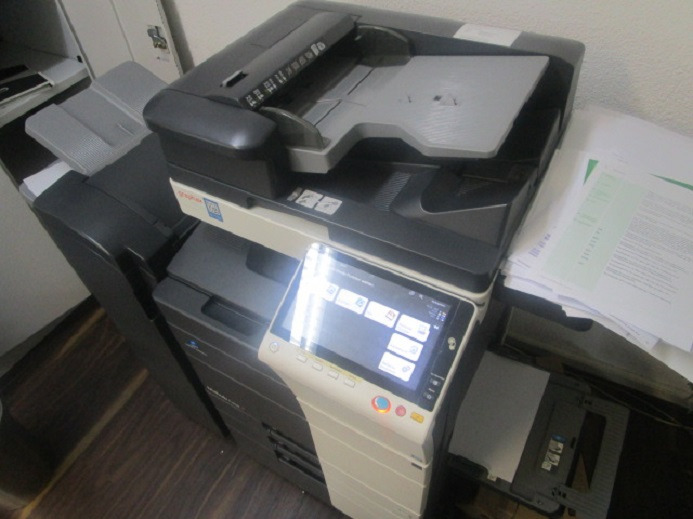KONICA MINOLTA BIZHUB C458 - Thiết bị in ấn: hình 2 KONICA MINOLTA BIZHUB C458 - Thiết bị in ấn: hình 2