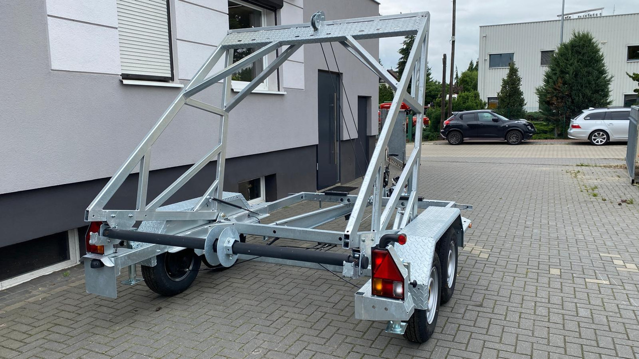 PRZYCZEPA WARK KABLOWA Z WCIĄGARKĄ RĘCZNĄ, DMC 3500 KG / WARK Cable Trailer with Manual Winch, DMC 3500 KG - Rơ moóc cáp: hình 4 PRZYCZEPA WARK KABLOWA Z WCIĄGARKĄ RĘCZNĄ, DMC 3500 KG / WARK Cable Trailer with Manual Winch, DMC 3500 KG - Rơ moóc cáp: hình 4