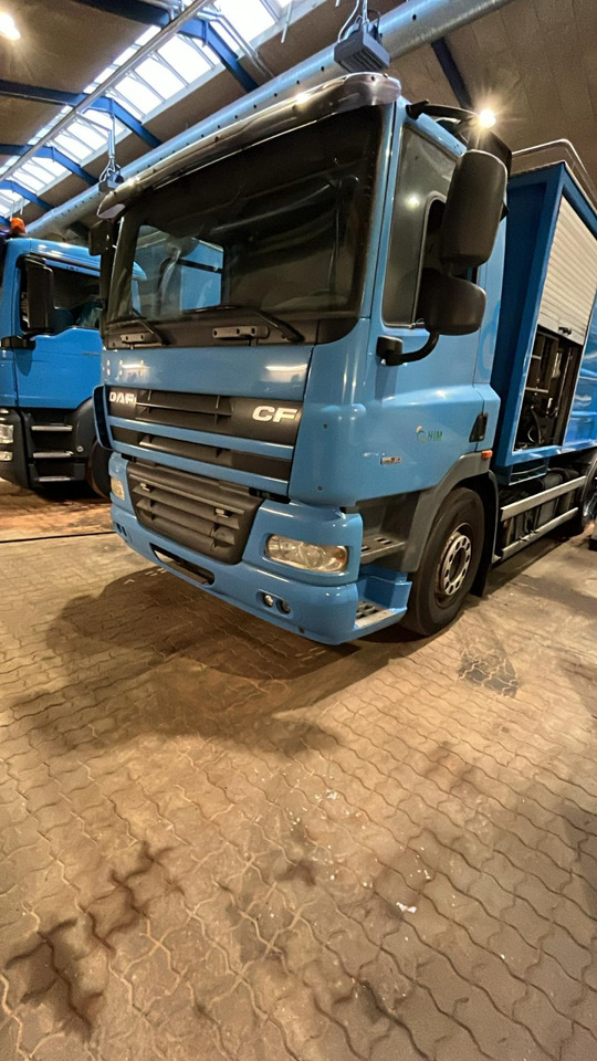 DAF VacuDrain 1127 - Xe tải chân không: hình 3 DAF VacuDrain 1127 - Xe tải chân không: hình 3