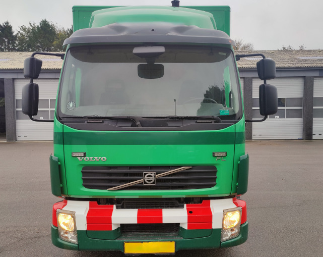 Volvo Industrial pressure washer - Tiện ích/ Xe đặc dụng, Xe tải: hình 2 Volvo Industrial pressure washer - Tiện ích/ Xe đặc dụng, Xe tải: hình 2