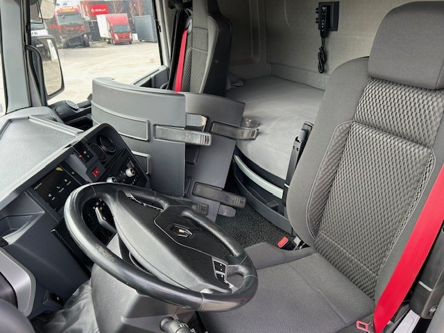 Renault Trucks T - Xe đầu kéo: hình 5 Renault Trucks T - Xe đầu kéo: hình 5