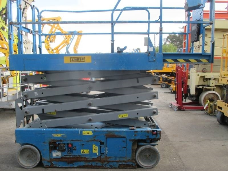 Genie GS 2646 - Máy nâng người hình kéo: hình 5 Genie GS 2646 - Máy nâng người hình kéo: hình 5