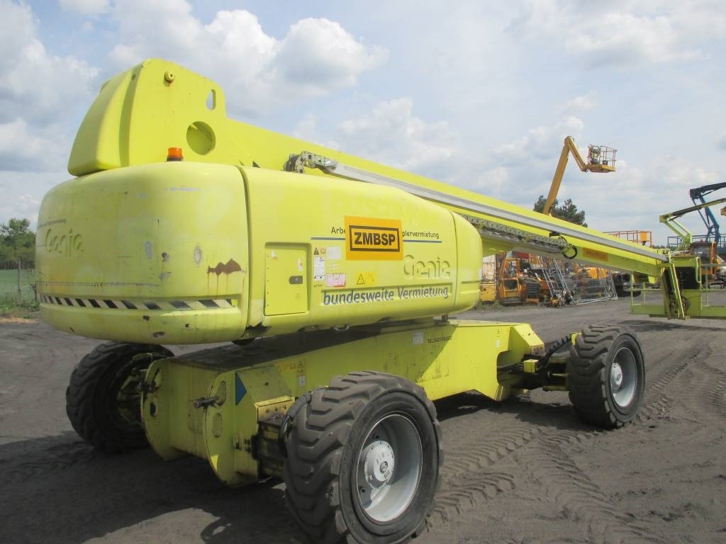 Genie S 105  - Xe nâng người hình viễn vọng kính: hình 5 Genie S 105  - Xe nâng người hình viễn vọng kính: hình 5