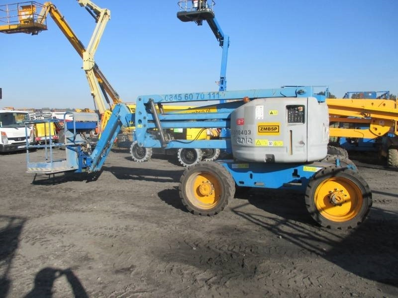 Genie Z 45/25 RT - Xe nâng người nhiều khớp nối: hình 2 Genie Z 45/25 RT - Xe nâng người nhiều khớp nối: hình 2