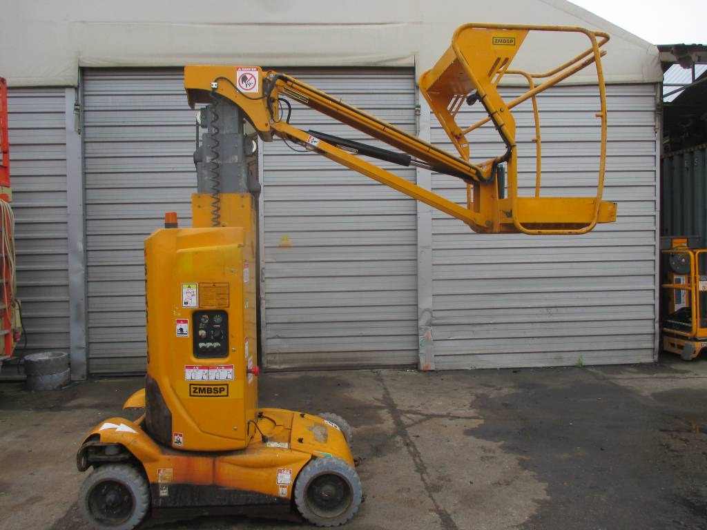 Haulotte Star 10 - Máy nâng người thẳng đứng: hình 1 Haulotte Star 10 - Máy nâng người thẳng đứng: hình 1