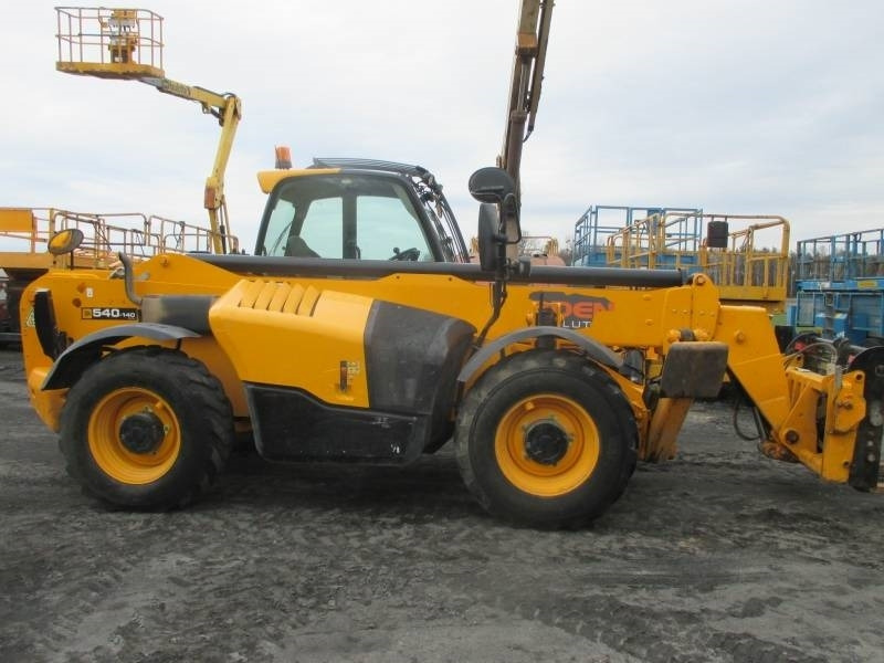 JCB 540-140 - Xe nhấc hình viễn vọng kính: hình 2 JCB 540-140 - Xe nhấc hình viễn vọng kính: hình 2