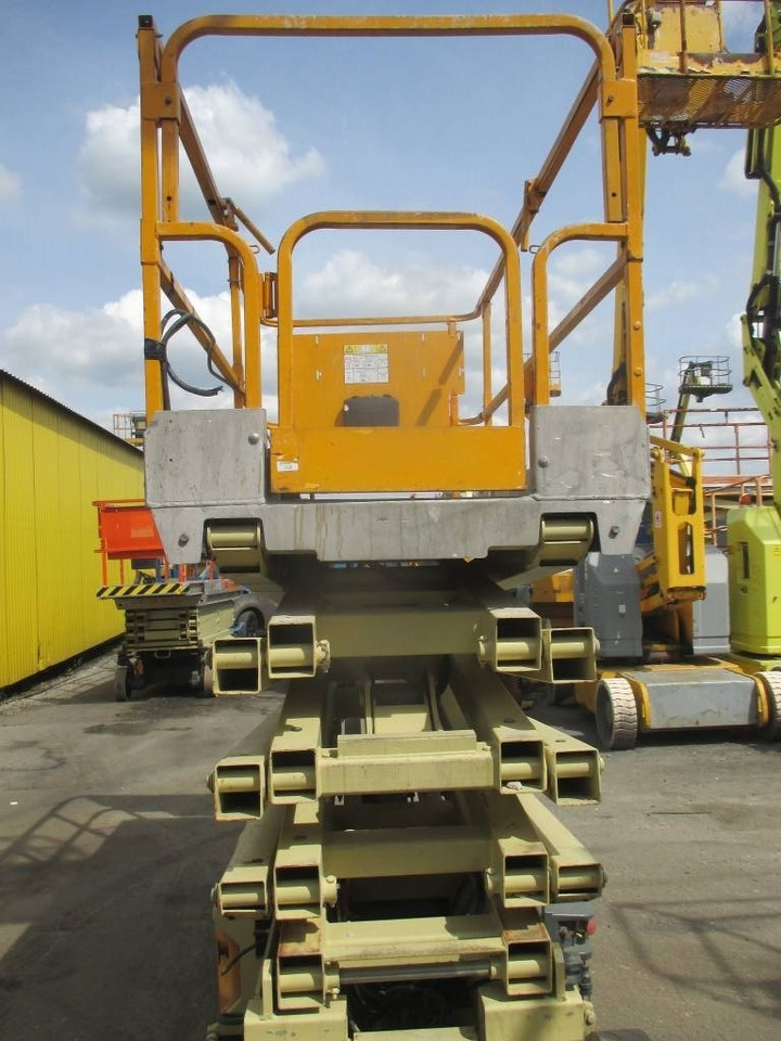 JLG 3246 ES - Máy nâng người hình kéo: hình 3 JLG 3246 ES - Máy nâng người hình kéo: hình 3