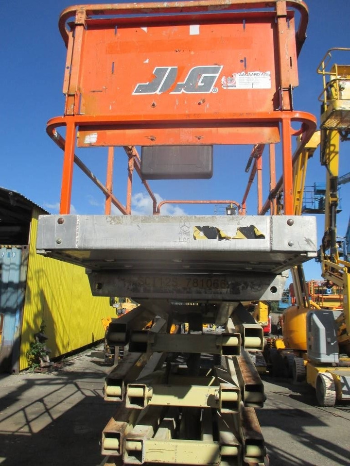 JLG 3246 ES - Máy nâng người hình kéo: hình 3 JLG 3246 ES - Máy nâng người hình kéo: hình 3