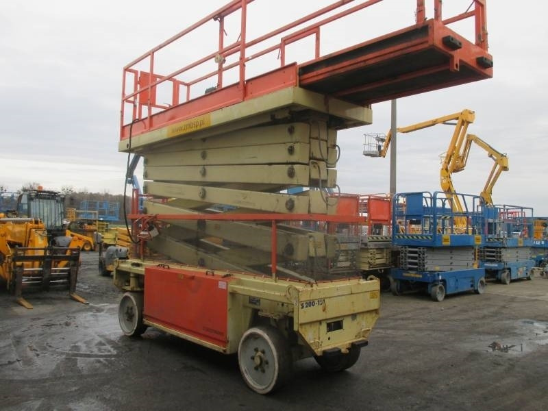 JLG Liftlux 180-12 - Máy nâng người hình kéo: hình 5 JLG Liftlux 180-12 - Máy nâng người hình kéo: hình 5
