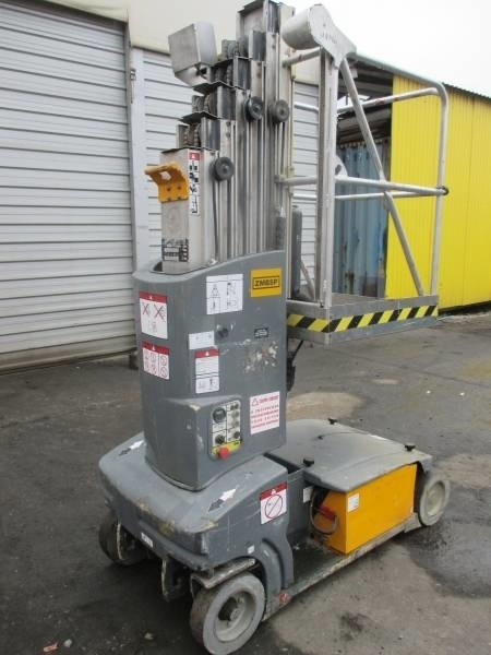 JLG Toucan Junior 8 - Máy nâng người thẳng đứng: hình 4 JLG Toucan Junior 8 - Máy nâng người thẳng đứng: hình 4