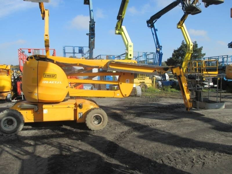 Manitou 170 AETJ Bi-Energy - Xe nâng người nhiều khớp nối: hình 2 Manitou 170 AETJ Bi-Energy - Xe nâng người nhiều khớp nối: hình 2