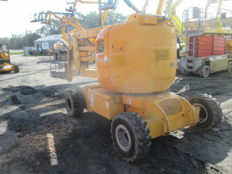 Manitou 170 AETJ Bi-Energy - Xe nâng người nhiều khớp nối: hình 5 Manitou 170 AETJ Bi-Energy - Xe nâng người nhiều khớp nối: hình 5