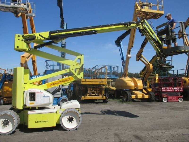 Niftylift HR 15 N D E - Xe nâng người nhiều khớp nối: hình 1 Niftylift HR 15 N D E - Xe nâng người nhiều khớp nối: hình 1