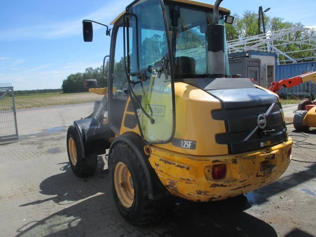 Volvo L 25 F - Máy xúc lật bánh lốp: hình 4 Volvo L 25 F - Máy xúc lật bánh lốp: hình 4