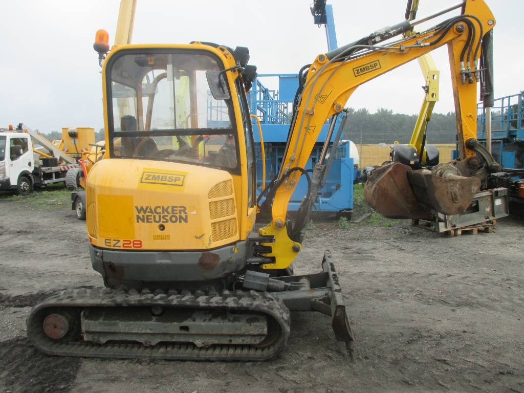 Wacker Neuson EZ 28 - Máy xúc mini: hình 1 Wacker Neuson EZ 28 - Máy xúc mini: hình 1