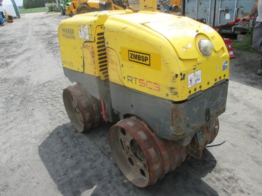 Wacker Neuson RTSC 3 - Máy lăn đường: hình 4 Wacker Neuson RTSC 3 - Máy lăn đường: hình 4