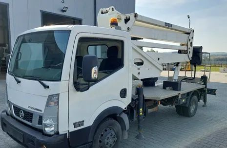 Nissan NT 400 CABSTAR podnośnik koszowy ISOLI PNT 210 JD4 - Nền bục trên không gắn trên xe tải: hình 5 Nissan NT 400 CABSTAR podnośnik koszowy ISOLI PNT 210 JD4 - Nền bục trên không gắn trên xe tải: hình 5