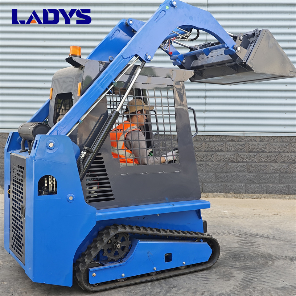 LADYS LA670 Skid Steer Euro 5/Epa Engine Kubota Mini Small Skid Steer Loader For Sale - Máy xúc lật đa năng: hình 4 LADYS LA670 Skid Steer Euro 5/Epa Engine Kubota Mini Small Skid Steer Loader For Sale - Máy xúc lật đa năng: hình 4