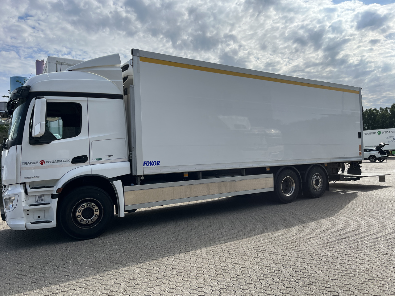 MERCEDES-BENZ Actros 2540 - Xe tải đông lạnh: hình 2 MERCEDES-BENZ Actros 2540 - Xe tải đông lạnh: hình 2