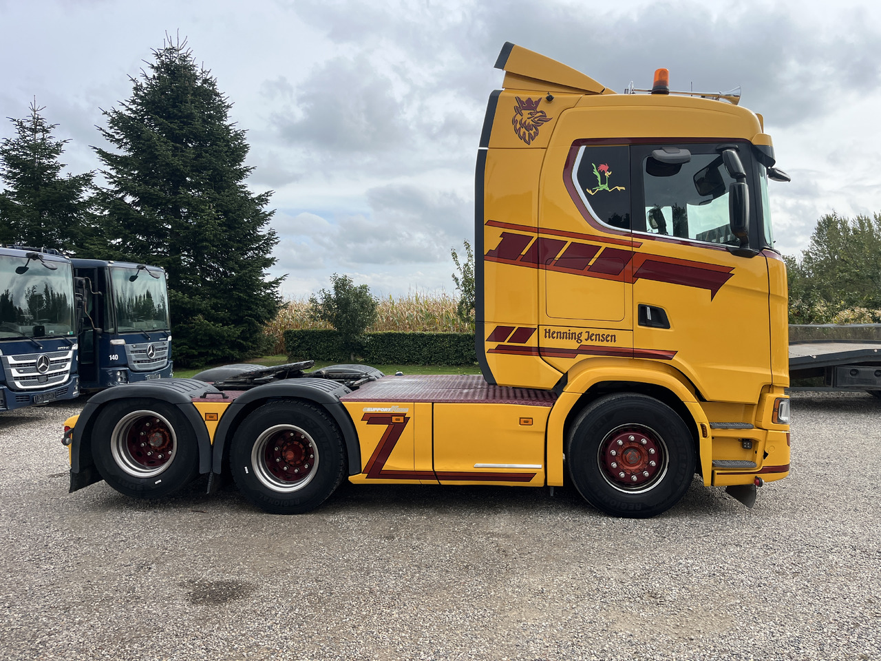 SCANIA Rs 580 - Xe đầu kéo: hình 4 SCANIA Rs 580 - Xe đầu kéo: hình 4