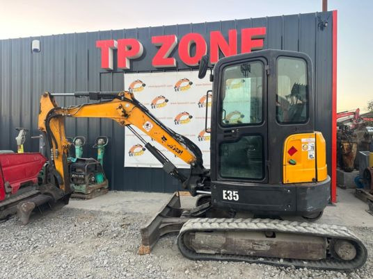 Bobcat E35 Cabine à 22500 € HT - Máy xúc mini: hình 2 Bobcat E35 Cabine à 22500 € HT - Máy xúc mini: hình 2