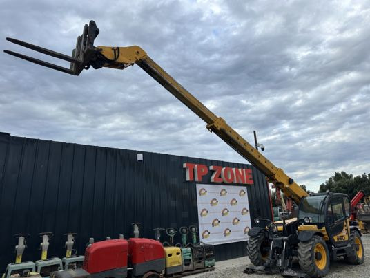 Dieci ZEUS 33.11 à 47500 € HT - Xe nhấc hình viễn vọng kính: hình 4 Dieci ZEUS 33.11 à 47500 € HT - Xe nhấc hình viễn vọng kính: hình 4